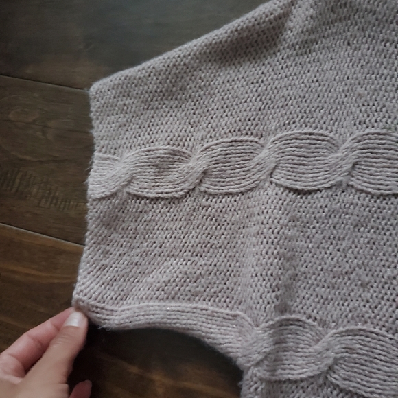 Pale Violet short sleeves sweater size small by Jennifer Lopez - Picture 4 of 5